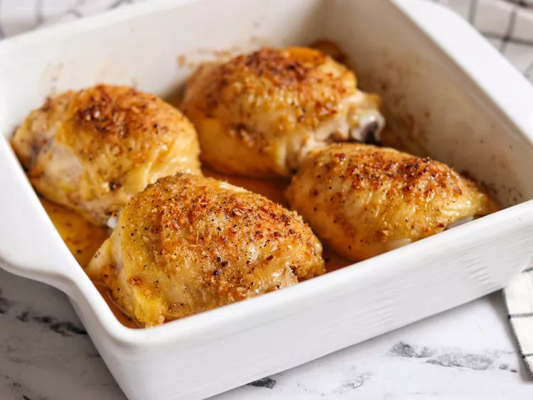 Easy Baked Chicken Thighs